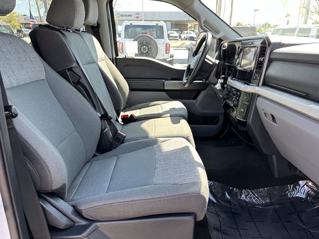 Used 2025 Ford F250 XLT AWD/4WD image 15