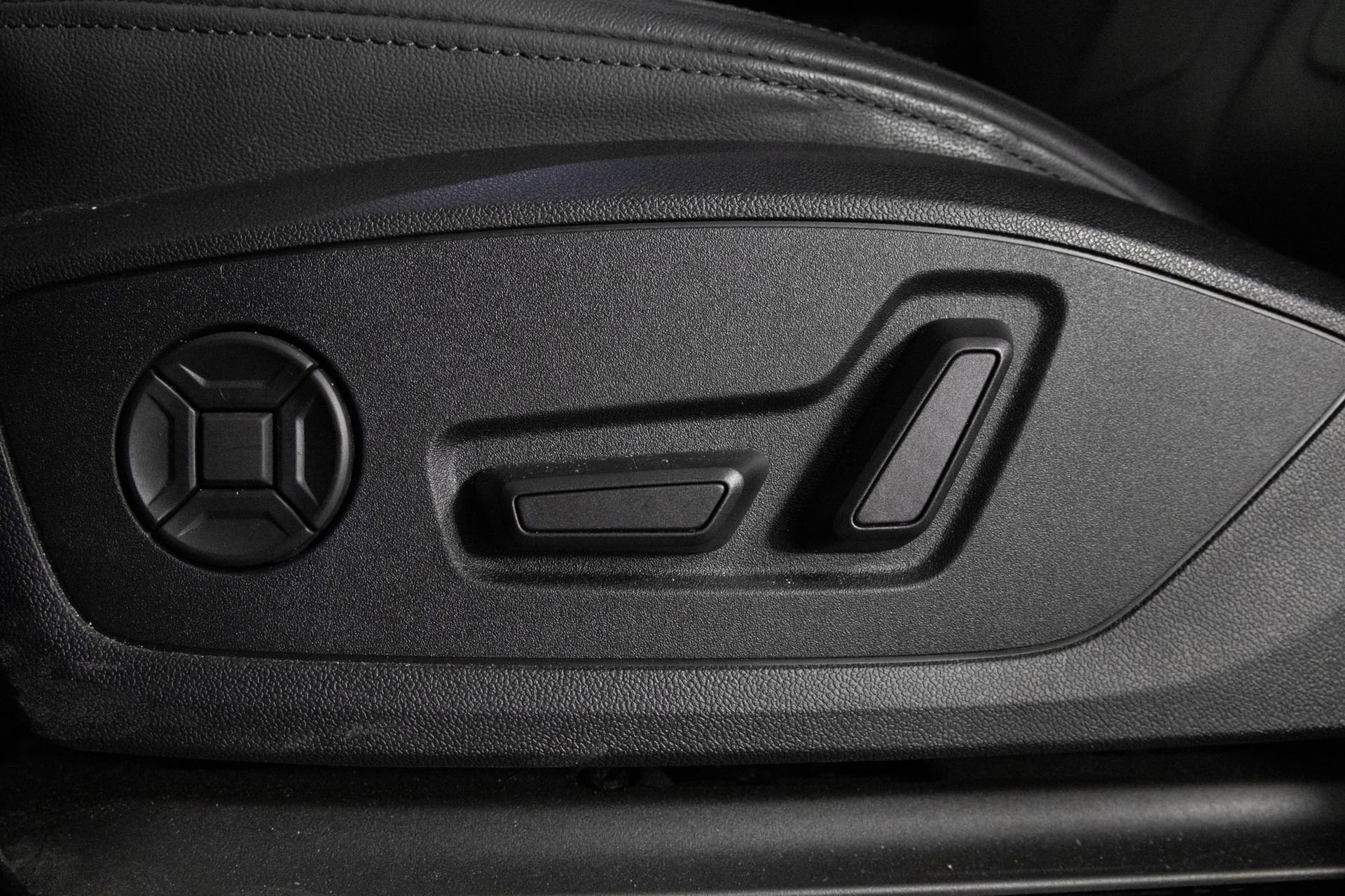 Used 2022 Audi Q3 2.0T Premium Plus image 19