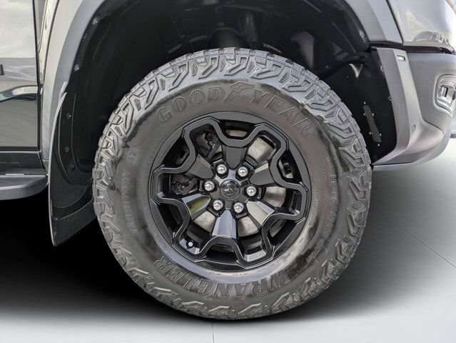 Used 2022 RAM 1500 TRX w/ TRX Level 2 Equipment Group AWD/4WD image 10