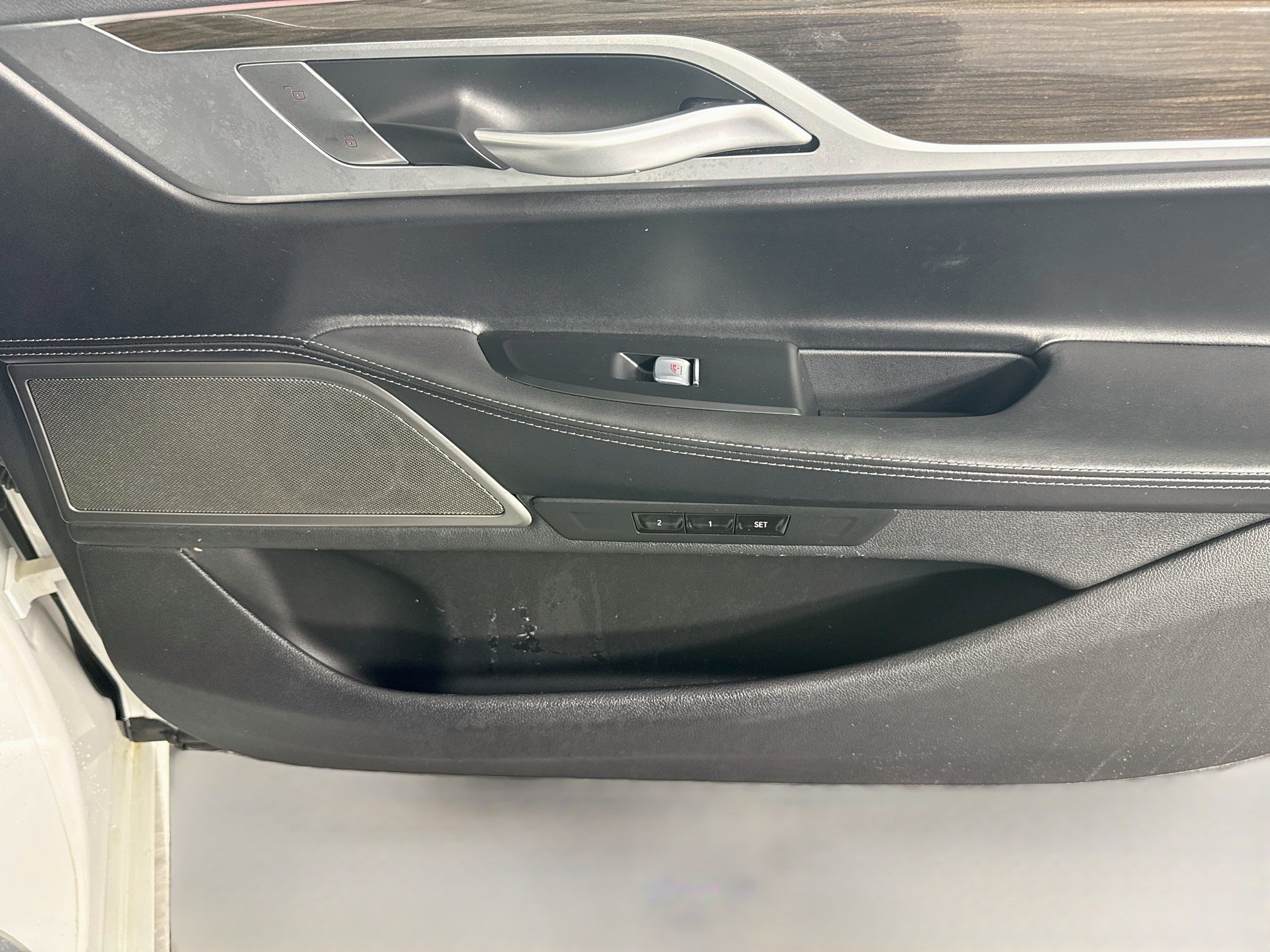 Used 2020 BMW 740i RWD image 31