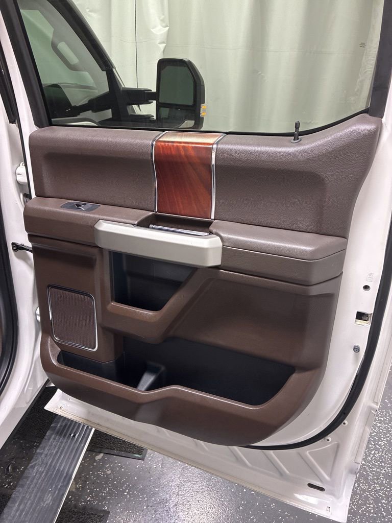 Used 2018 Ford F150 King Ranch w/ Equipment Group 601A Luxury image 29