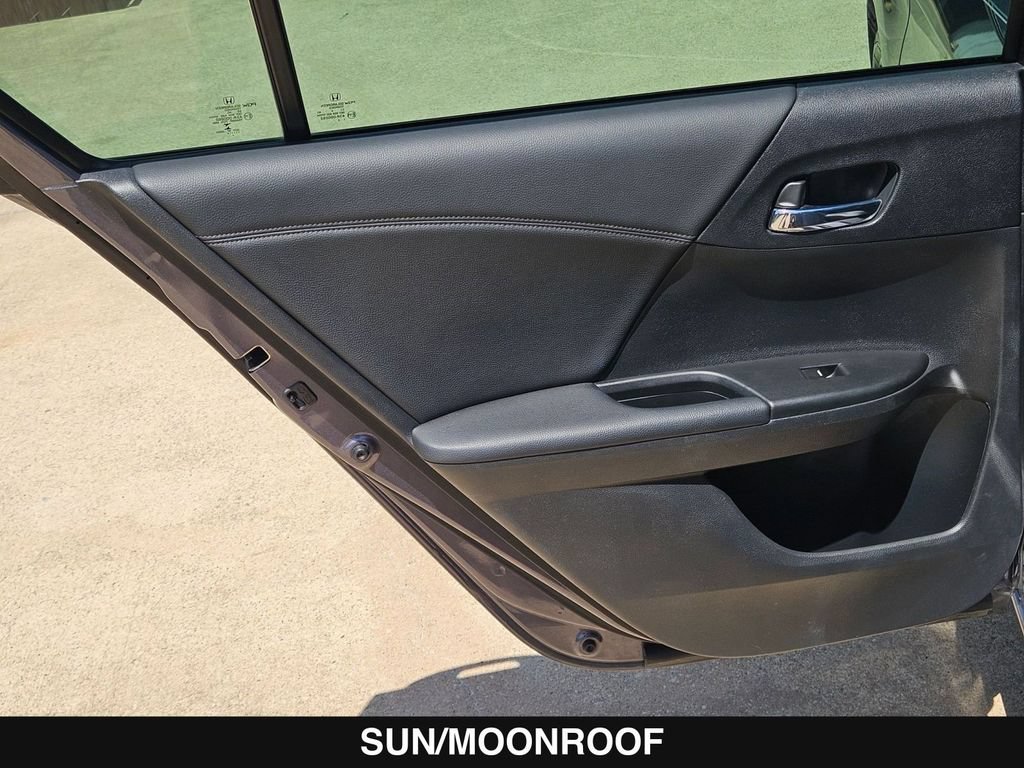 Used 2014 Honda Accord EX-L image 16