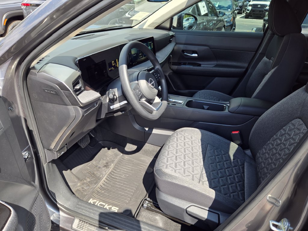 New 2027 Nissan Kicks SV w/ Cold Weather Package FWD image 13