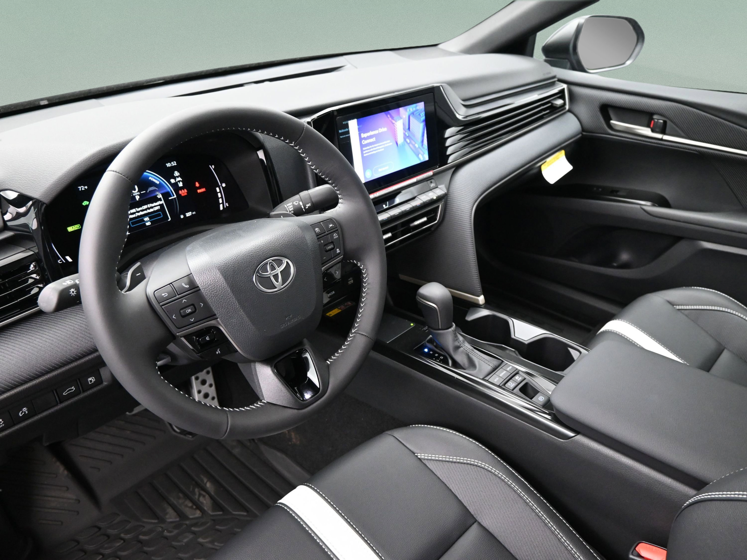 New 2026 Toyota Camry SE FWD image 29