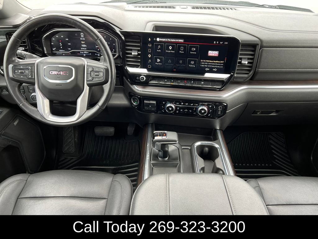 Used 2023 GMC Sierra 1500 SLT w/ SLT Convenience Package AWD/4WD image 4