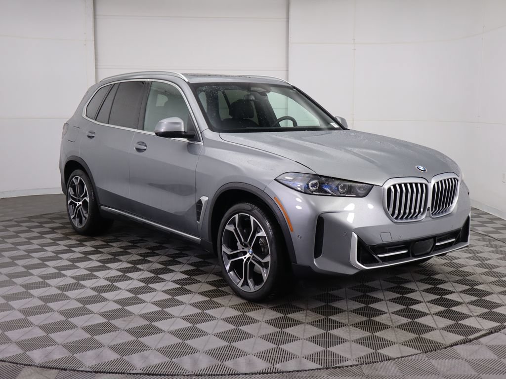 Certified 2026 BMW X5 xDrive40i AWD/4WD image 4