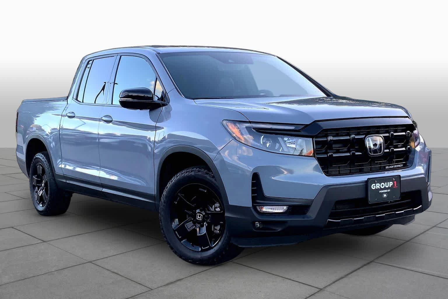 Certified 2025 Honda Ridgeline Black Edition image 3