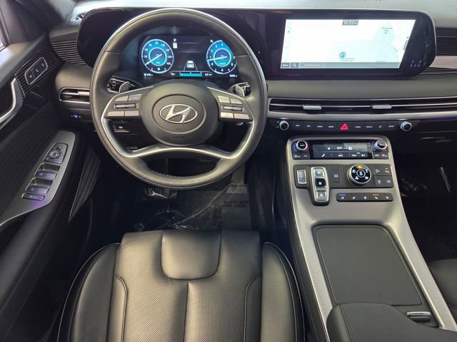 Used 2025 Hyundai Palisade Calligraphy image 16
