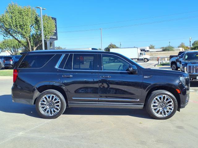 Used 2024 GMC Yukon Denali Ultimate AWD/4WD image 2