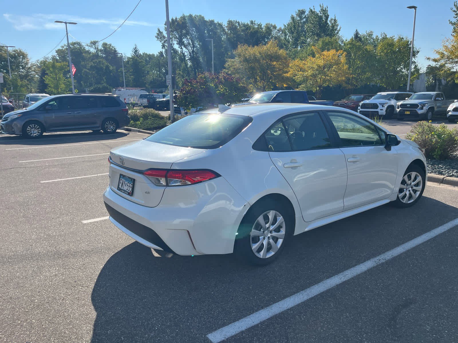 Certified 2021 Toyota Corolla LE image 6
