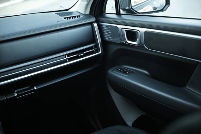 Used 2024 Hyundai Santa Fe SE image 28