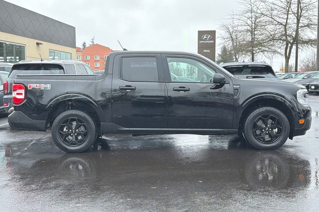 Used 2024 Ford Maverick XLT w/ Equipment Group 300A Standard image 3