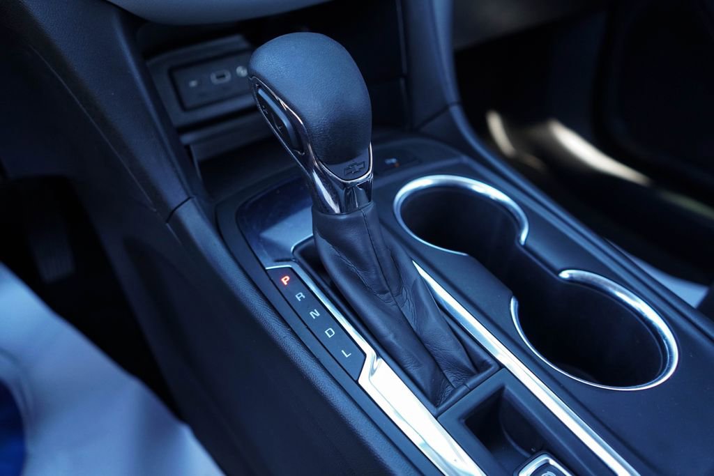 Used 2023 Chevrolet Equinox LT w/ Driver Convenience Package image 30