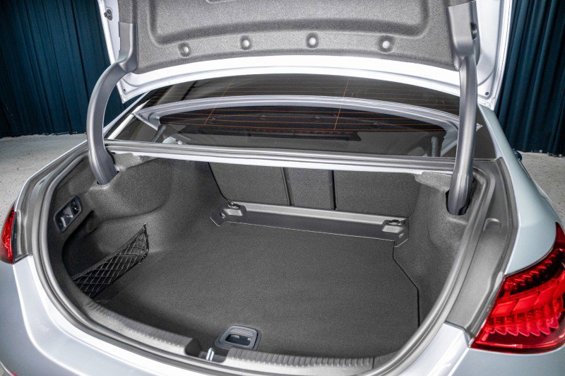 New 2026 Mercedes-Benz C 43 AMG 4MATIC Sedan image 6