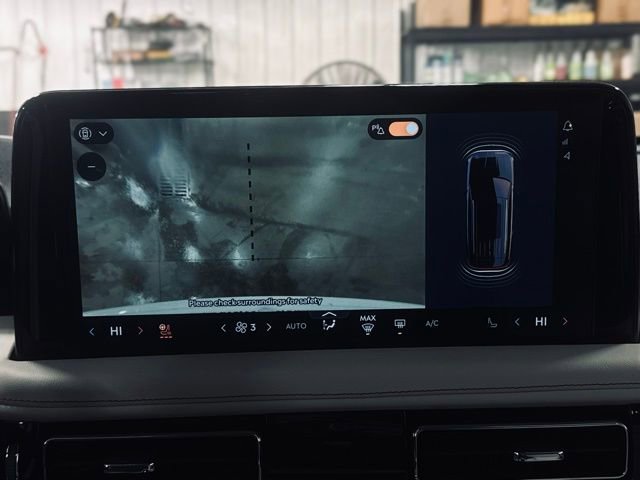 New 2026 Lincoln Aviator AWD image 41