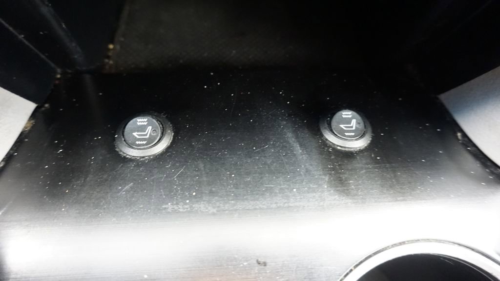 Used 2013 Toyota Camry LE image 35