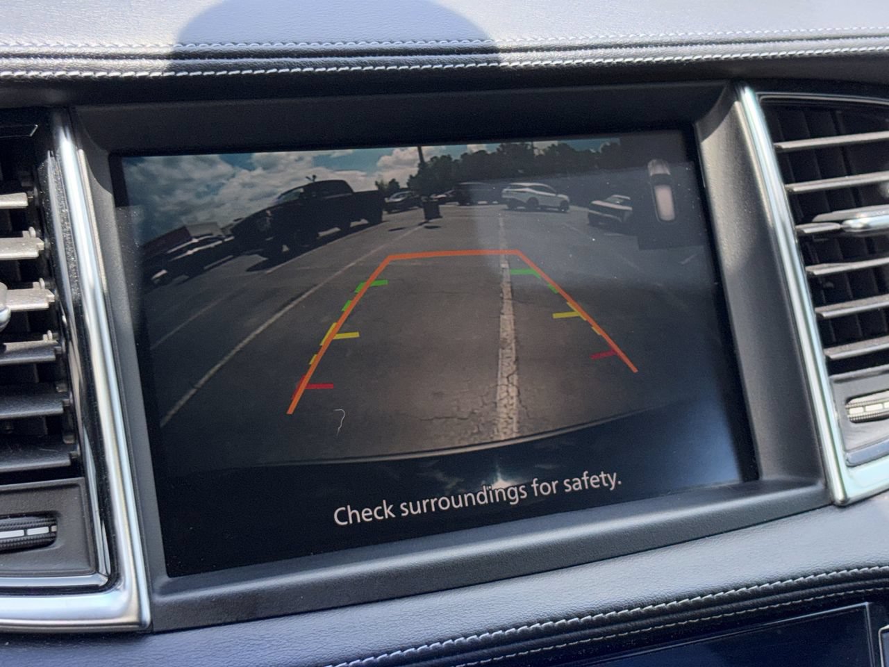 Used 2021 INFINITI QX50 Luxe FWD image 5