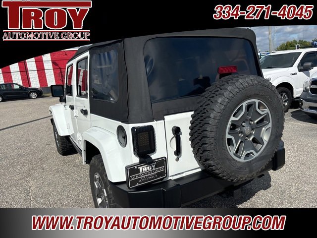 Used 2017 Jeep Wrangler Unlimited Rubicon w/ Connectivity Group image 13