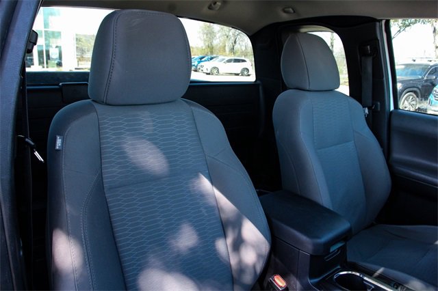 Used 2017 Toyota Tacoma SR image 25
