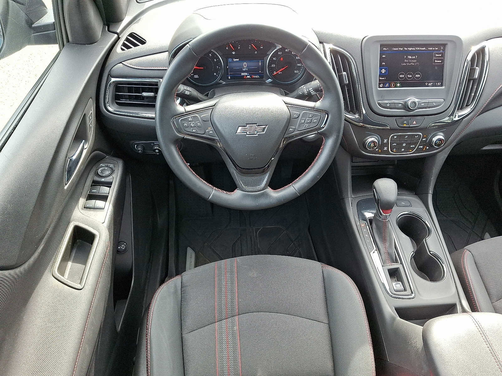 Used 2023 Chevrolet Equinox RS w/ LPO, Floor Liner Package image 11