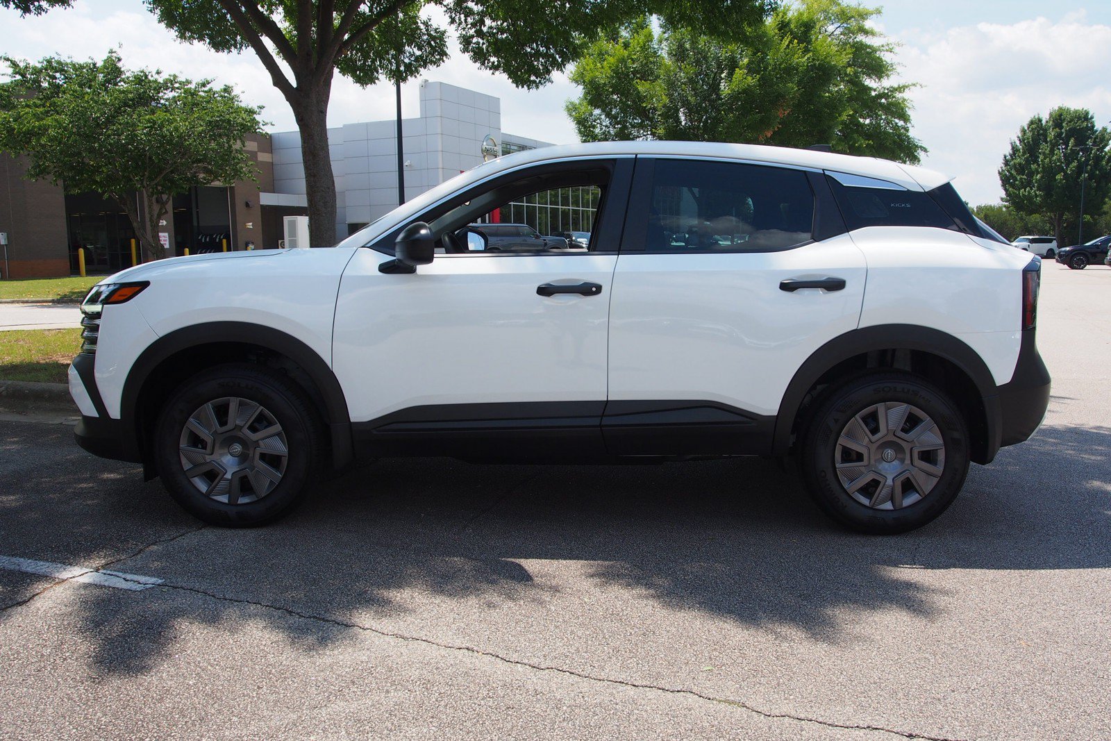 New 2026 Nissan Kicks S FWD image 4
