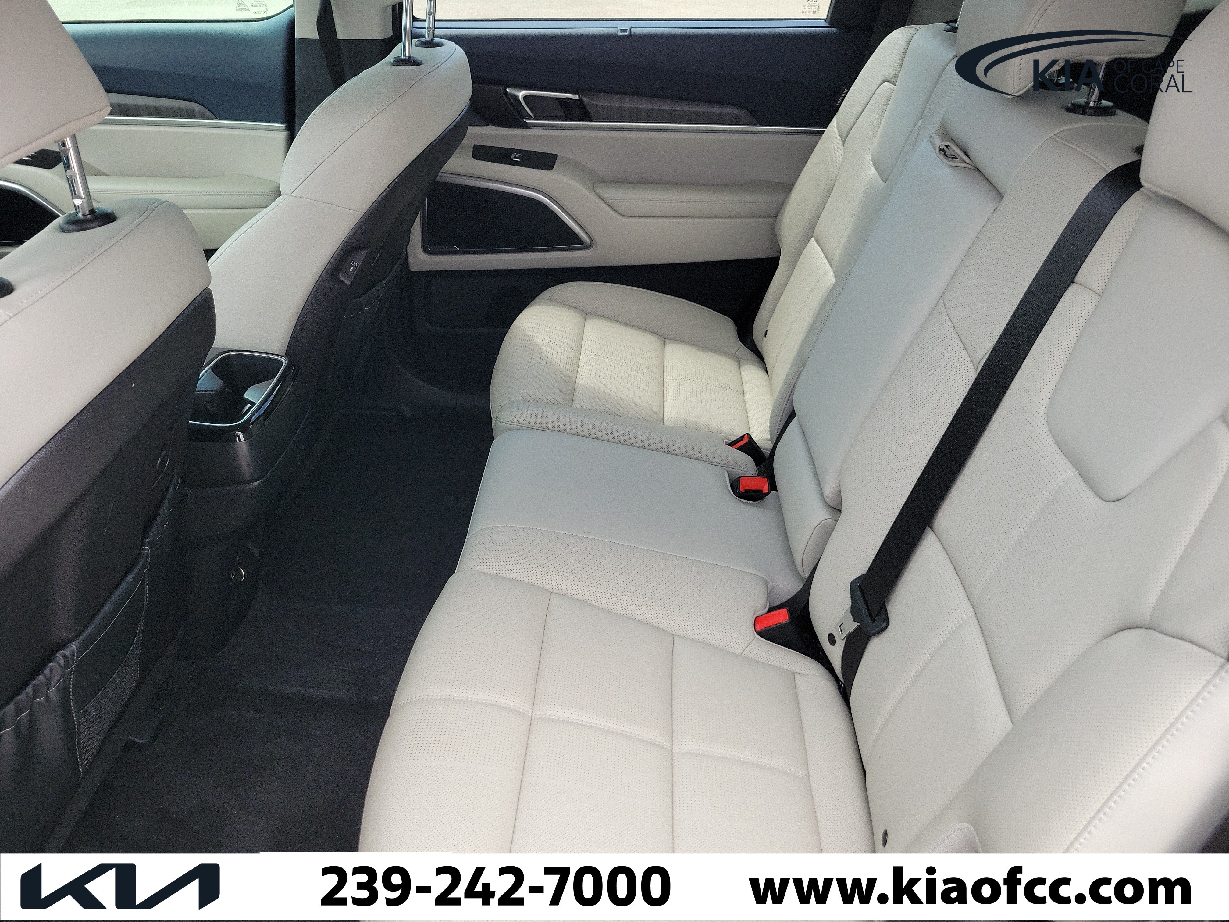 Certified 2025 Kia Telluride EX FWD image 12