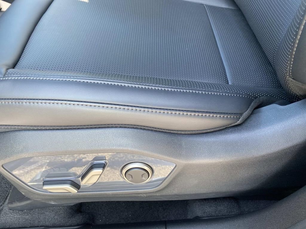 New 2027 Kia Telluride S image 11