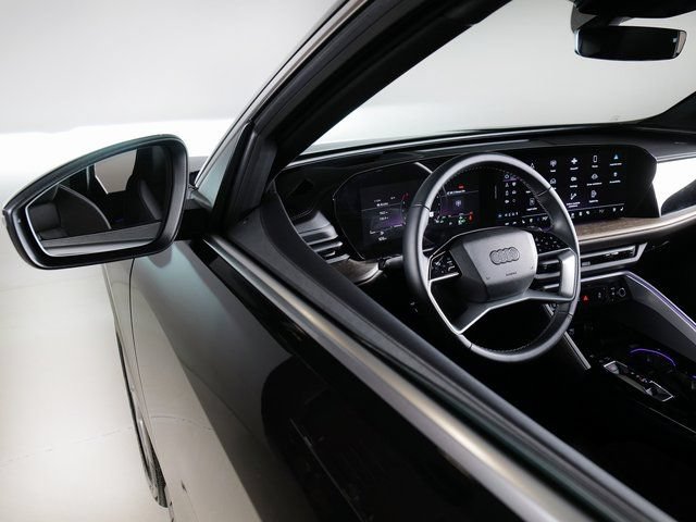Certified 2025 Audi Q5 Premium w/ Premium Plus AWD/4WD image 25