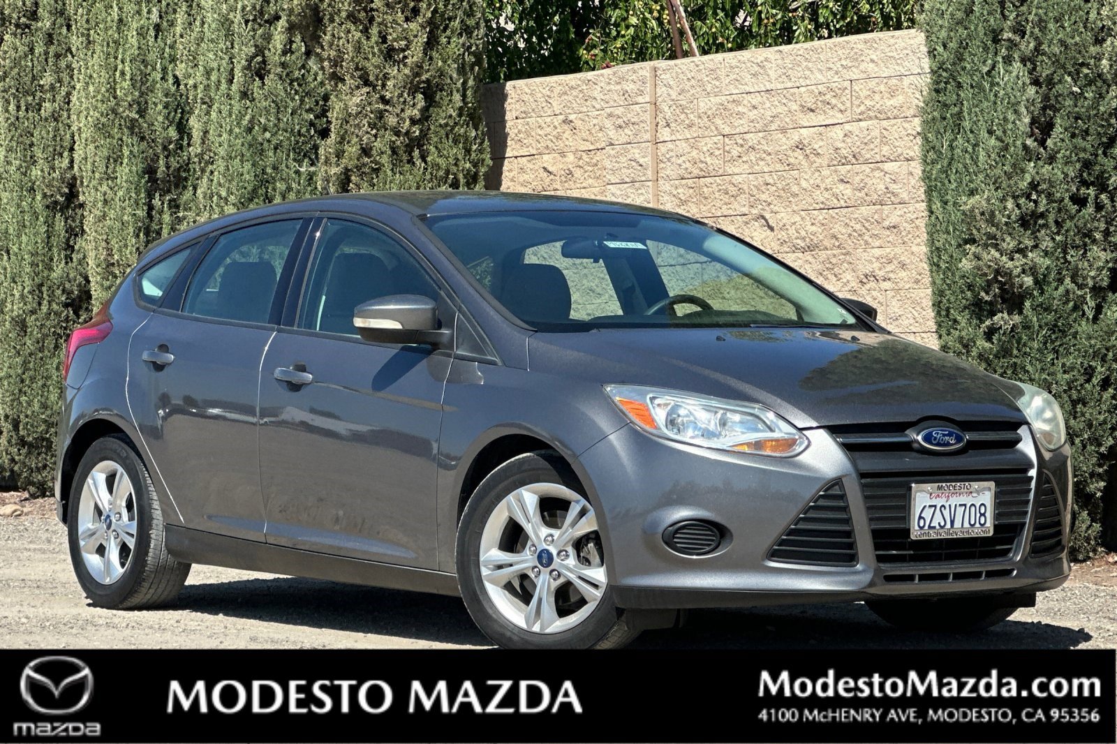 Used 2013 Ford Focus SE image 1