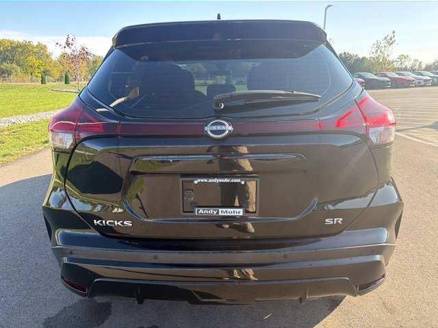 Used 2023 Nissan Kicks SR FWD image 8