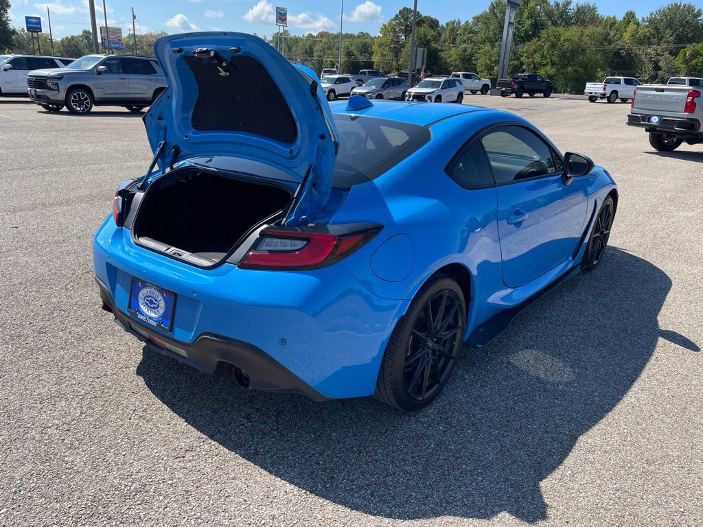 Used 2022 Toyota GR86 Premium RWD image 30