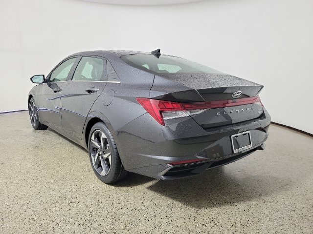 Used 2023 Hyundai Elantra Limited FWD image 6