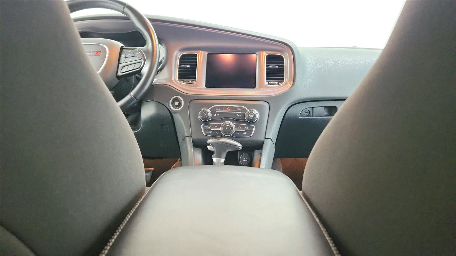 Used 2023 Dodge Charger SXT image 27