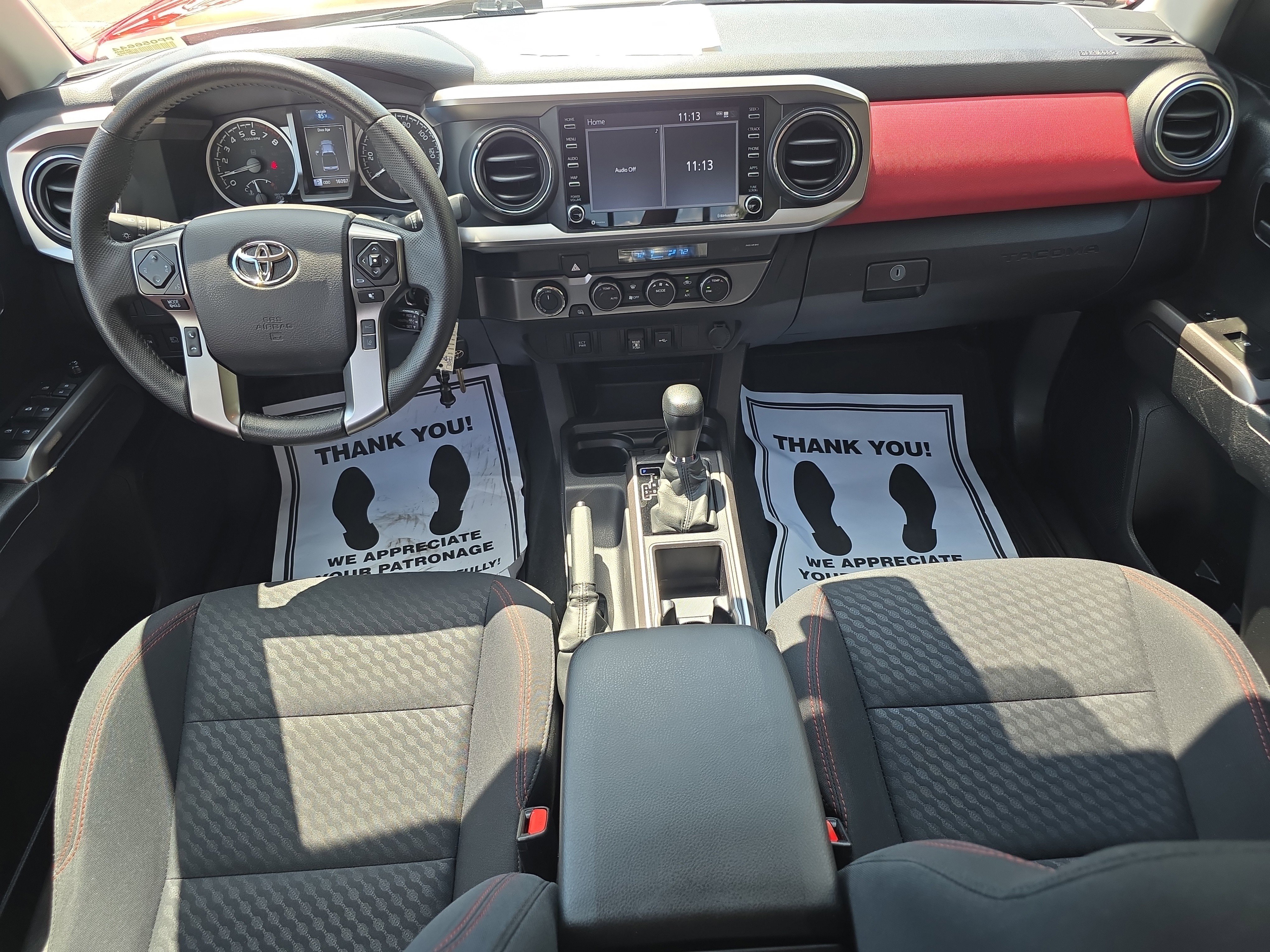 Used 2022 Toyota Tacoma SR5 AWD/4WD image 18