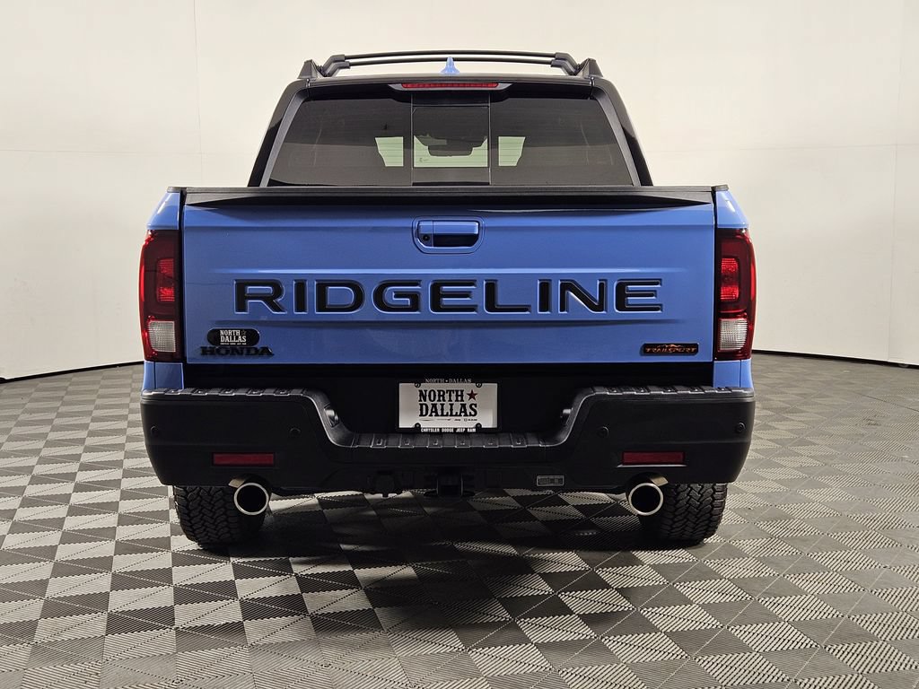 Used 2025 Honda Ridgeline TrailSport image 4