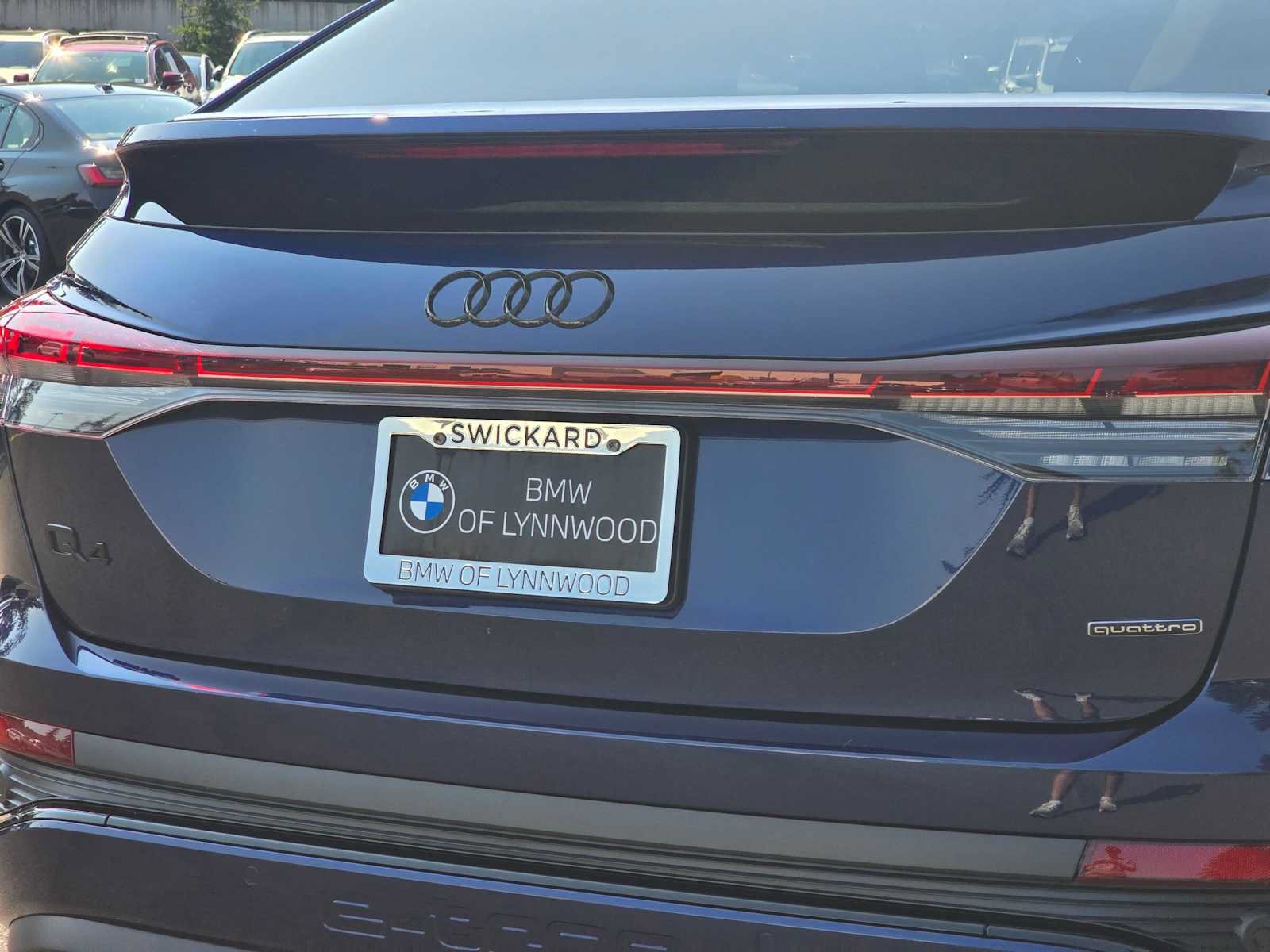 Used 2023 Audi Q4 e-tron Prestige AWD/4WD image 13