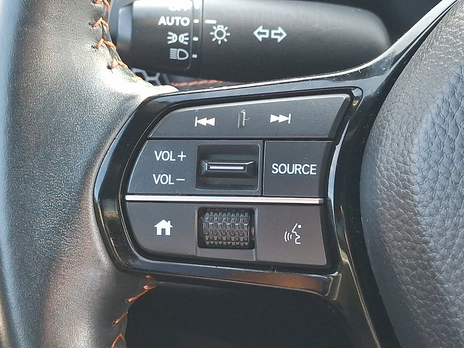 Used 2025 Honda HR-V Sport image 20
