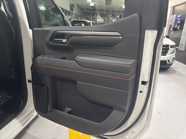 Used 2025 GMC Sierra 1500 AT4 image 33