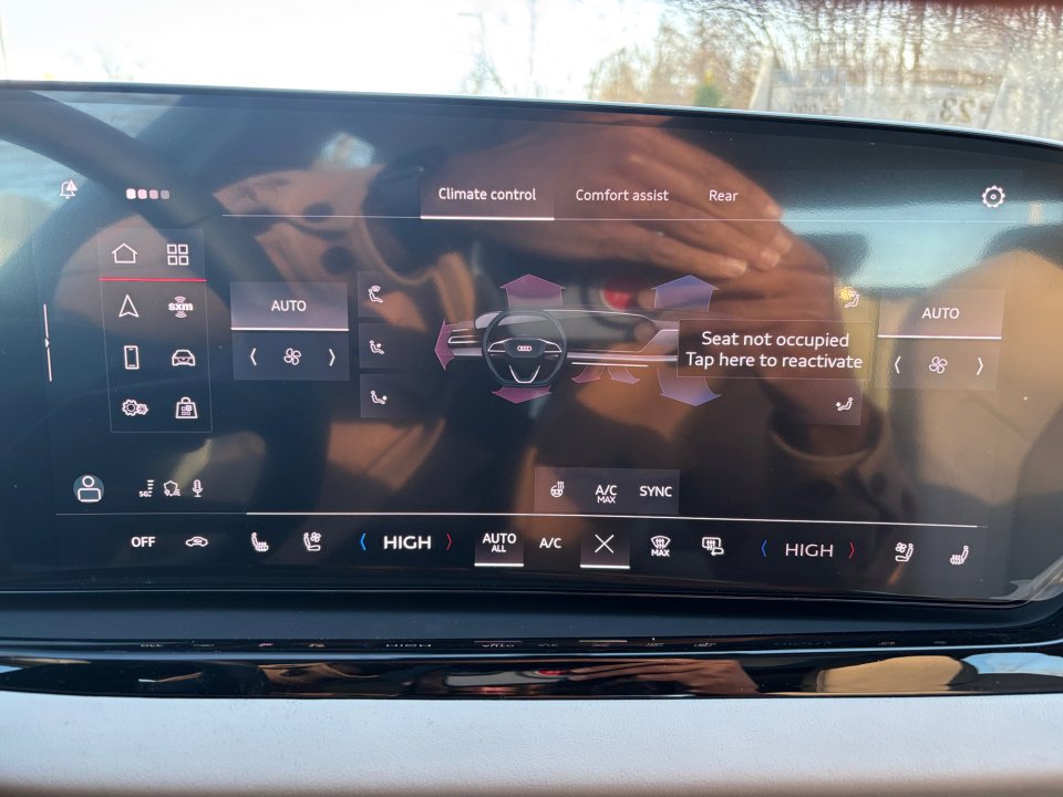 New 2026 Audi A6 Premium Plus AWD/4WD image 18