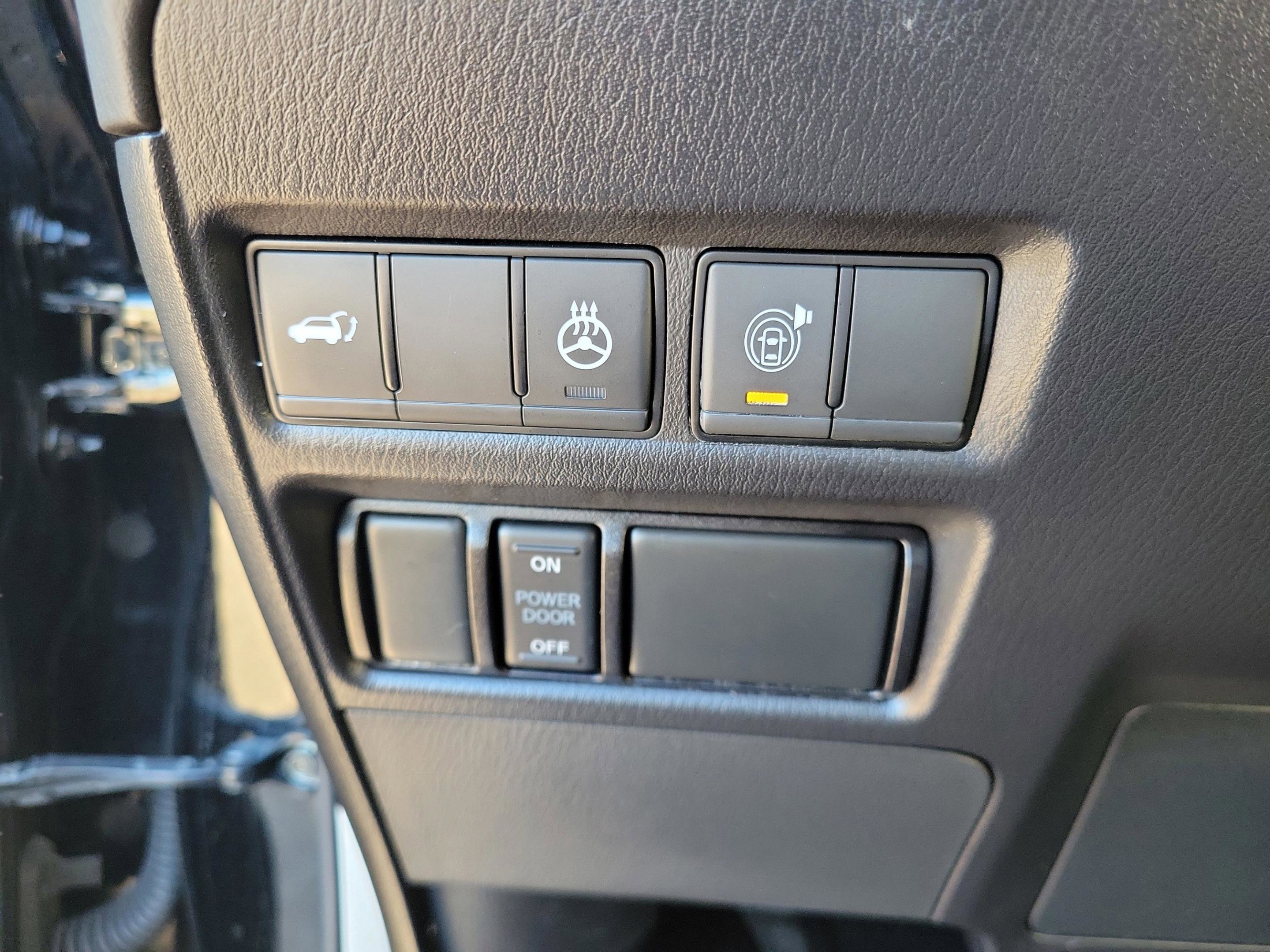 Used 2023 Nissan Armada Platinum w/ Captain's Chairs Package image 27