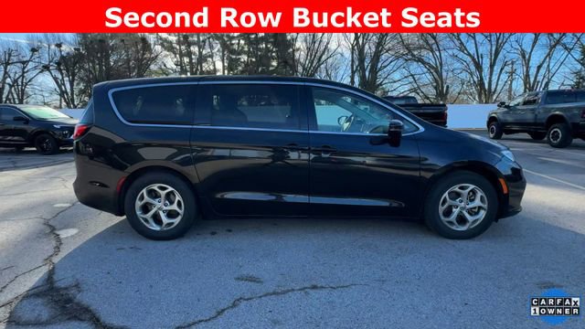 Used 2024 Chrysler Pacifica Limited image 9