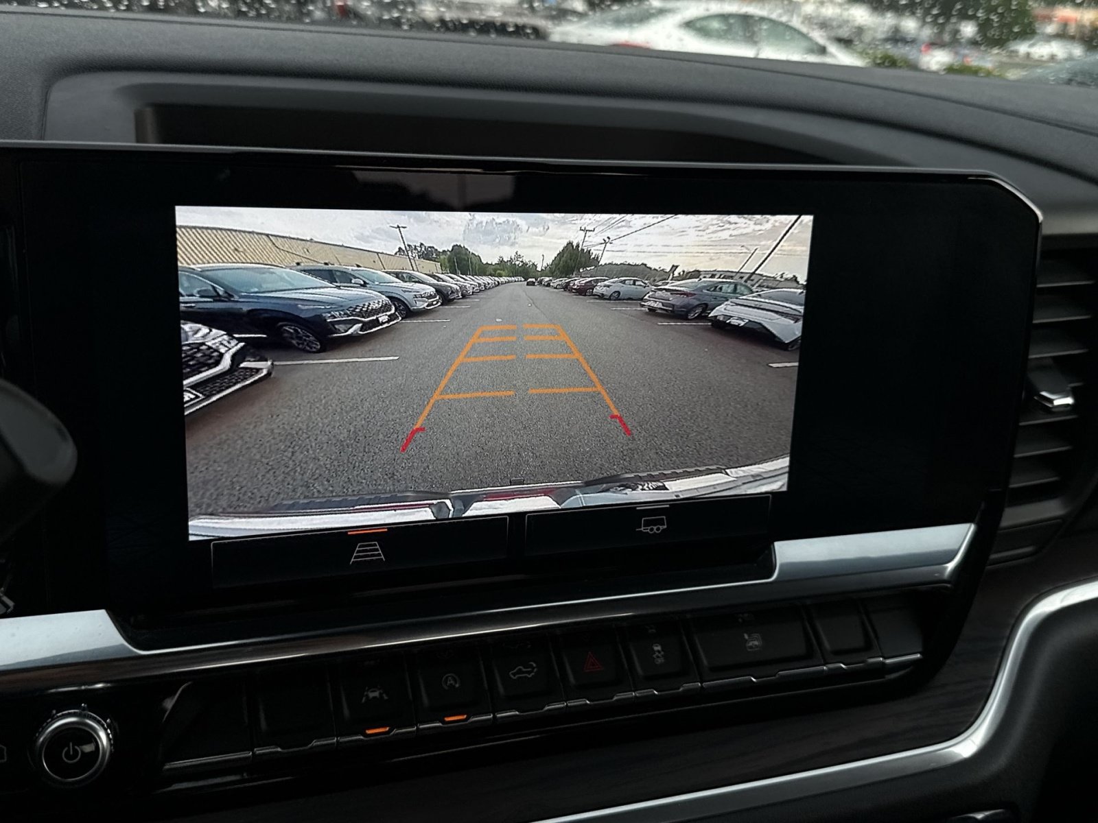 Used 2025 GMC Sierra 1500 SLT AWD/4WD image 19