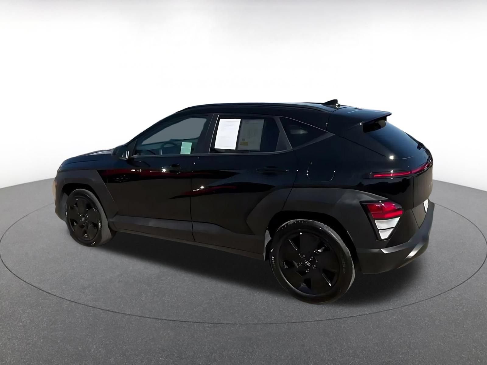 Used 2026 Hyundai Kona SEL Sport FWD image 9