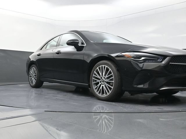 Used 2025 Mercedes-Benz CLA 250 image 31