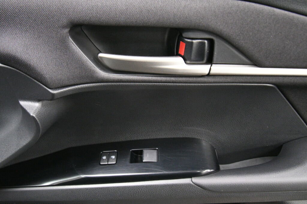 Certified 2025 Toyota Camry LE image 26