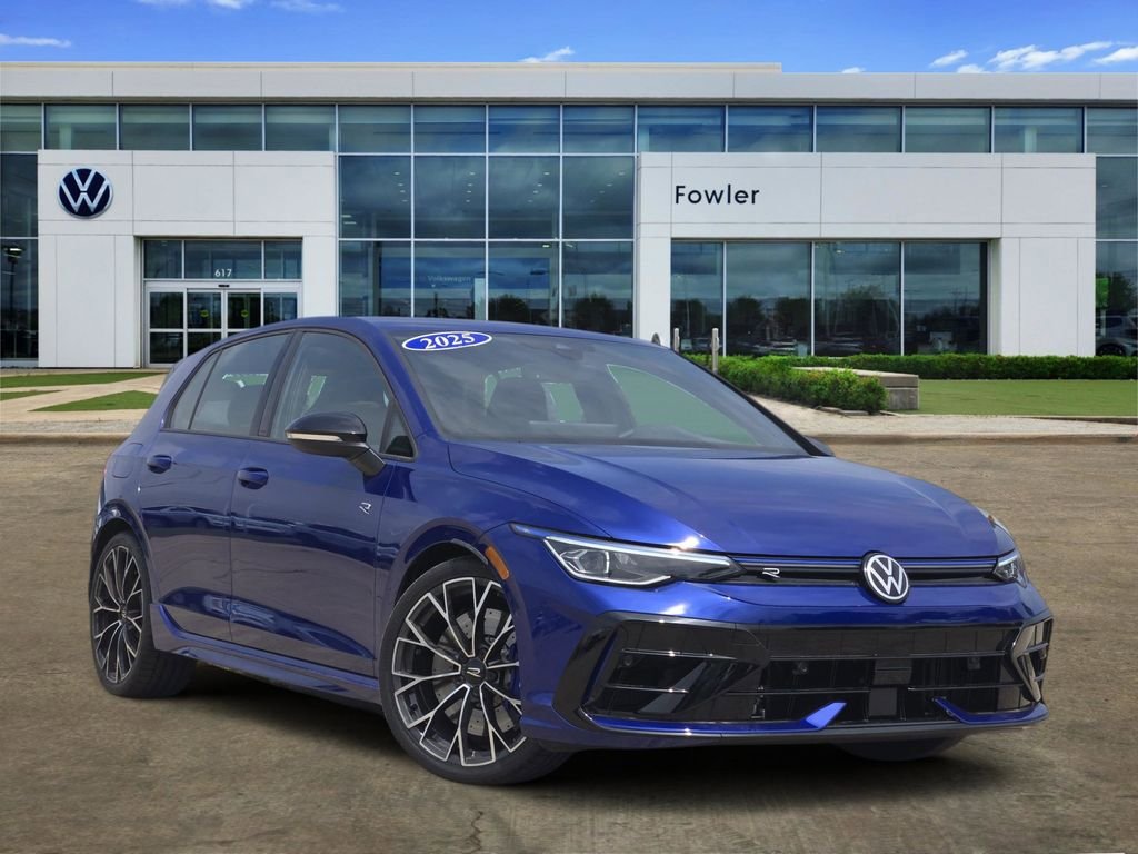 Used 2025 Volkswagen Golf w/ Euro Style Package AWD/4WD image 1