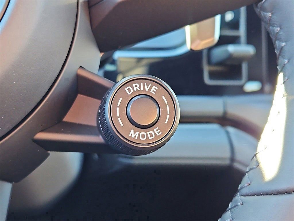 New 2026 Porsche Panamera 4 image 16