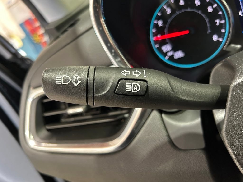 Used 2022 Chevrolet Equinox LT FWD image 20
