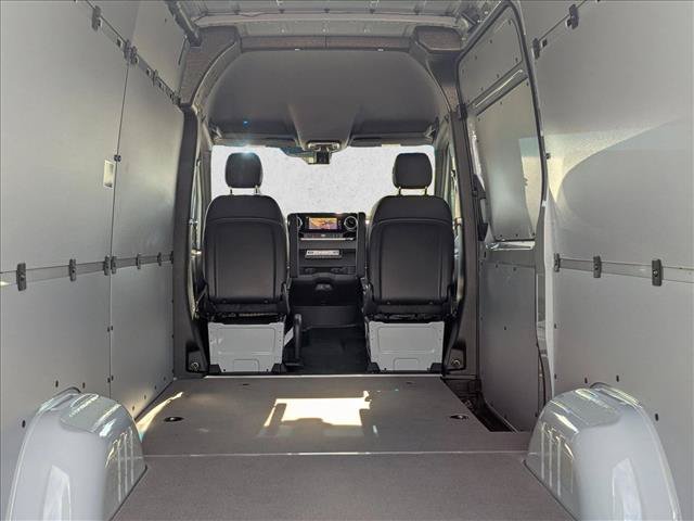 New 2026 Mercedes-Benz Sprinter 2500 image 14