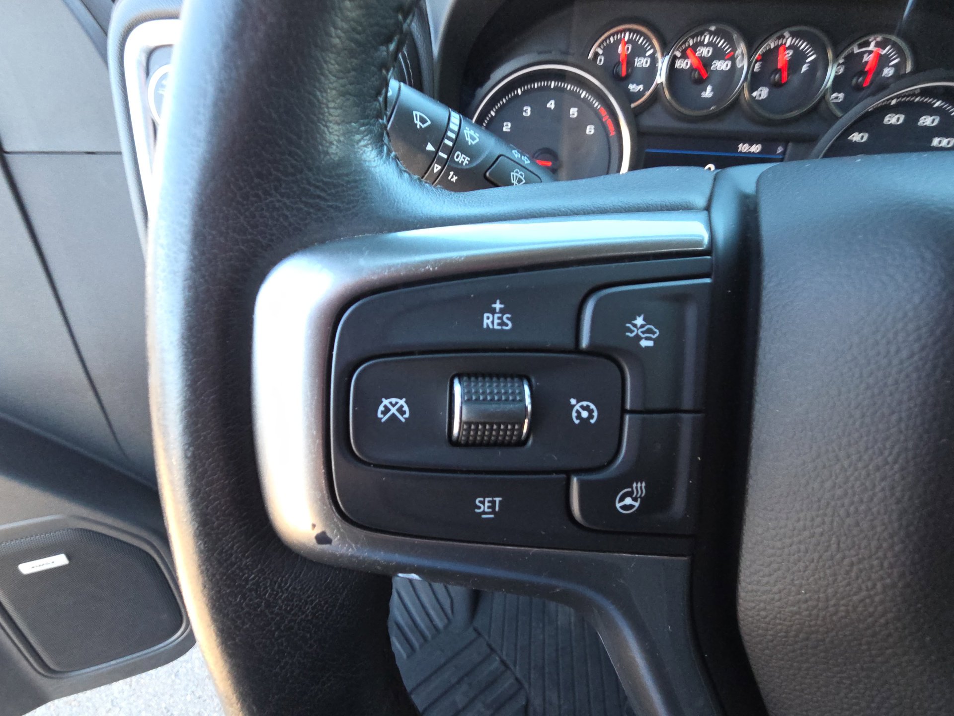 Used 2020 Chevrolet Silverado 2500 LTZ w/ LTZ Plus Package image 19